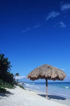 Mexico, Yucatan Peninsula, Carribean, beach near Tulum with palapa shade structure  wwp00172 ChrisxCheadle