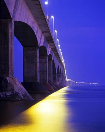 Confederation Bridge, Abegweit Passage, Northumberland Strait, Gulf of St. Lawrence, New Brunswick, Canada  acp46234