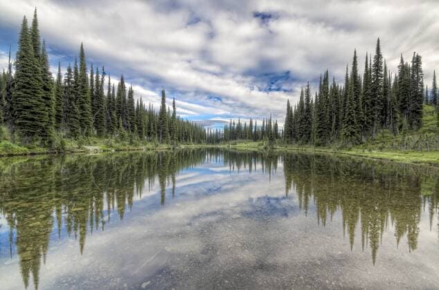 Balsam Lake, Mount Revelstoke National Park, Revelstoke, British Columbia, Canada.  acp59082 photography