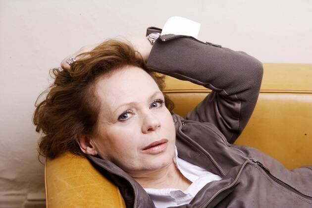 Renate Kroessner Renate Krößner, Renate Kroessner( 17. Mai 1945 in Osterode am Harz) ist eine deutsche Schauspielerin. Handelmann