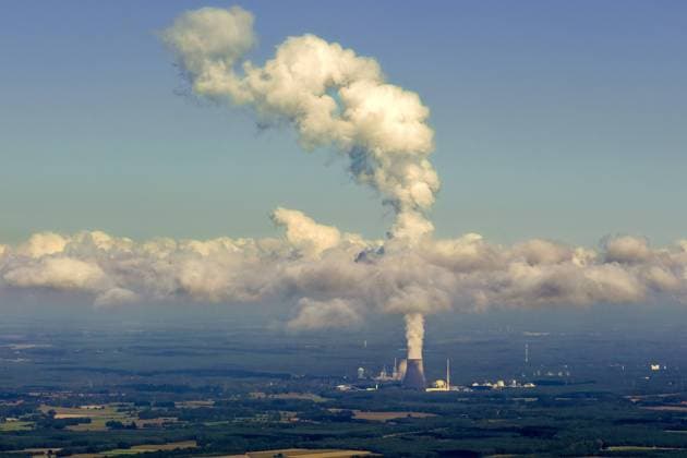 Kernkraftwerk Lingen, Atomkraftwerk Lingen mit Wolken, AKW Lingen, Kühlturm, ,Lingen, Emsland, Niedersachsen, Deutschland !ACHTUNGxMINDESTHONORARx60xEURO!
