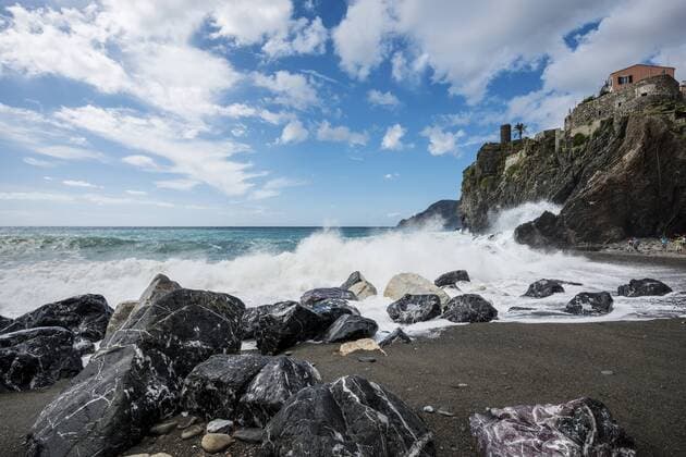 Strand, Vernazza, Cinque Terre, Ligurien, Italien, Europa ibxdjs03983500.jpg