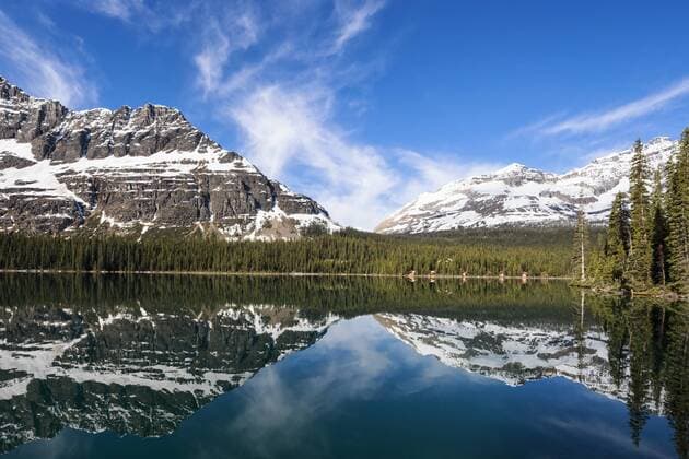 Canada, British Columbia, Yoho Nationalpark, Lake O Hara with mountains  FOF005841