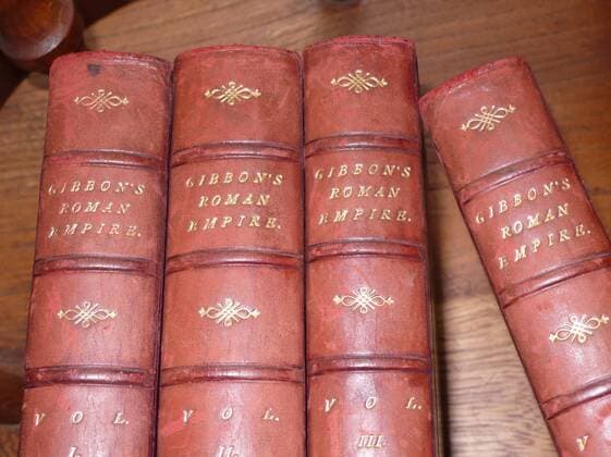 Feature Symbol: Gibbon s Roman Empire 09 14 sepo Buch Bücher Geschichte Historie Geschichte Geschichtswissenschaft Römisches Reich Römer antiquarisches Aatiquarische antiquarisch Antiquariat Edward Gibbon 1737-1794 gebunden gebundene The Decline and Fall of the Roman Empire Aufstieg und Fall des Römischen Reiches books historich quer