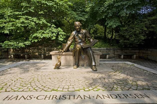 Hans Christian Andersen Hans Christian Andersen and Ugly Duckling, Central Park, Manhattan, New York 900_01_ny6048