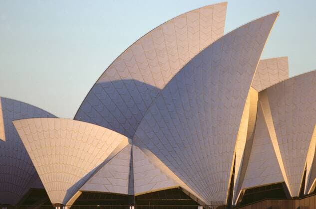 Architektur von Jorn Utzon Sydney Opera Houseat sunrise Sydney, New South Wales, Australia 961_14_bjg00189