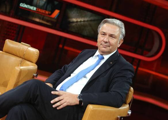 Klaus Wowereit (Regierender Bürgermeister von Berlin, SPD) in der ARD-Talkshow GÜNTHER JAUCH am 09.11.2014 in Berlin Thema der Sendung: 25 Jahre Mauerfall Ð Haben sich unsere Hoffnungen erfüllt?