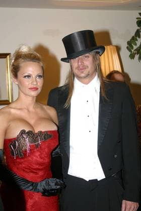 Wien 27 02 2003 - Opernball 2003 - Pamela ANDERSON - KID ROCK
