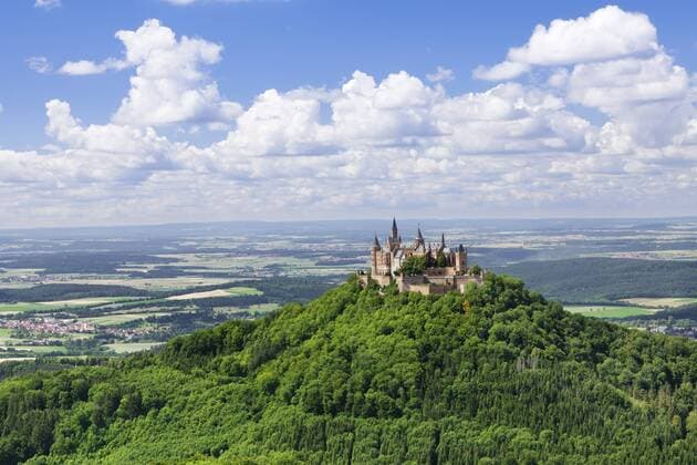 Burg Hohenzollern, Zollernalb, Schwäbische Alb, Baden-Württemberg, Deutschland, Europa ibxmal04028491.jpg