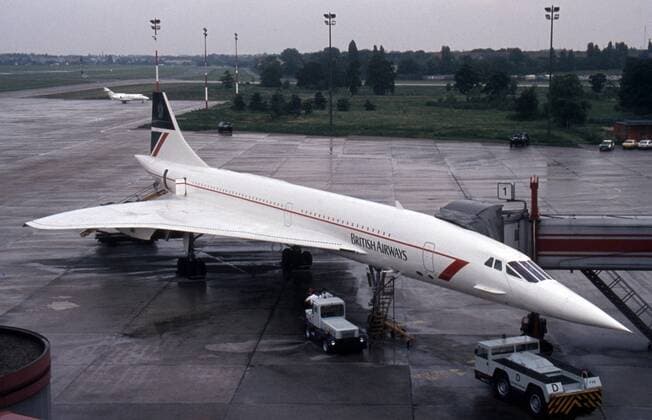 Flughafen Tegel GER, Berlin,ca. 1979, Flughafen Tegel, Concorde von British Aircraft Corporation, Königin der Lüfte Air traffic; A
