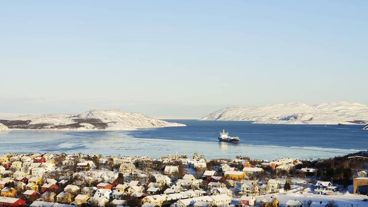 Ortschaft am Bokfjord, Kirkenes, Finnmark, Norwegen, Europa ibxtps04092355.jpg