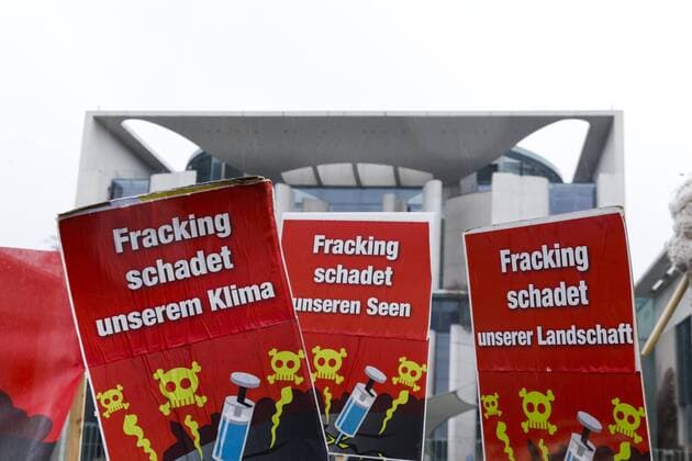 April 1, 2015 - Berlin, Germany - Different Organizations demonstrate in front of the German Chancellery Against Fracking in Berlin, Germany on April 01, 2015. Berlin Germany  - ZUMAn230
