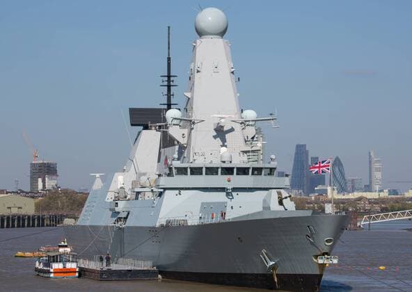 April 22, 2015 - Greenwich, London, UK - The Type-45 British destroyer HMS Defender arrived in London in the early hours of this morning for a six day visit. It s the first time that the Daring class vessel has visited London. She is in the capital to mark the centenary of the Battle of Gallipoli. She was seen glistening in the sunny spring weather today at her mooring in Greenwich. Hms Defender is 500ft long and will be leaving London next Tuesday. Credit : Rob Powell LNP Greenwich UK  - ZUMAl94_