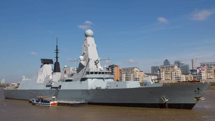 April 22, 2015 - Greenwich, London, UK - The Type-45 British destroyer HMS Defender arrived in London in the early hours of this morning for a six day visit. It s the first time that the Daring class vessel has visited London. She is in the capital to mark the centenary of the Battle of Gallipoli. She was seen glistening in the sunny spring weather today at her mooring in Greenwich. Hms Defender is 500ft long and will be leaving London next Tuesday. Credit : Rob Powell LNP Greenwich UK  - ZUMAl94_