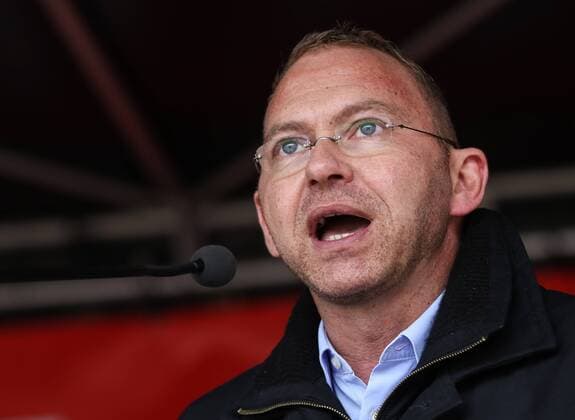 Frank Werneke (stellvertretender Bundesvorsitzender ver.di), Rede, Kundgebung zum 1. Mai der Gewerkschaft ver.di, Rathausplatz Augsburg, Kundgebung zum 1. Mai der Gewerkschaft ver.di, Rathausplatz Augsburg,