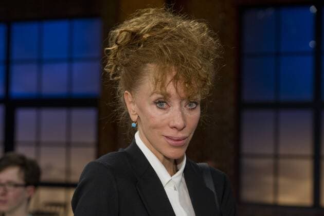 Sybille BERG, Autorin, Schriftstellerin, Portraet, Porträt, Portrait, angeschnittenes Einzelbild, Einzelmotiv, zu Gast in der Sendung Koelner Treff im WDR Fernsehen, 29.05.2015.