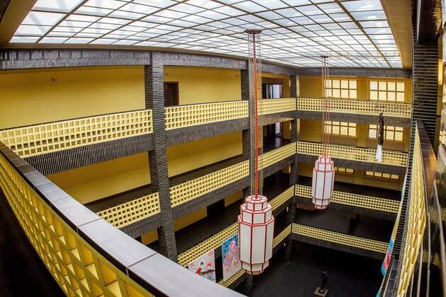 Berliner Haus des Rundfunks Berliner Haus des Rundfunks, HdR, Rundfunk, Radio Berlin Brandenburg, RBB, Das Haus des Rundfunks, 1929-31 von Hans Poelzig erschaffen, ist das erste ausschließlich Rundfunkzwecken dienende Gebaeude in Europa, Deutschland, europe, Rundfunkgebaeude, Sender, Klinker, 20er Jahre, Masurenallee, Charlottenburg, Charlottenburger, innen, Innenaufnahme, interieur,