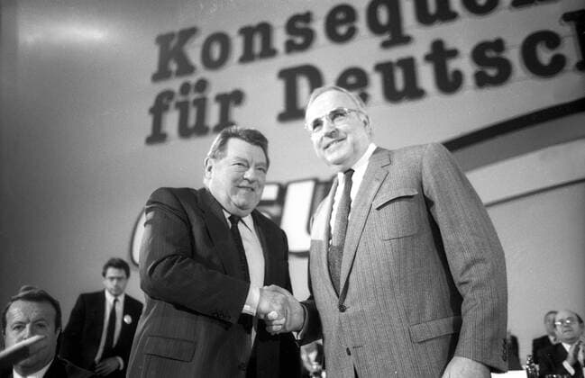 Franz-Josef Strauß (CSU) und Helmut Kohl (CDU) - CSU-Kongress in München