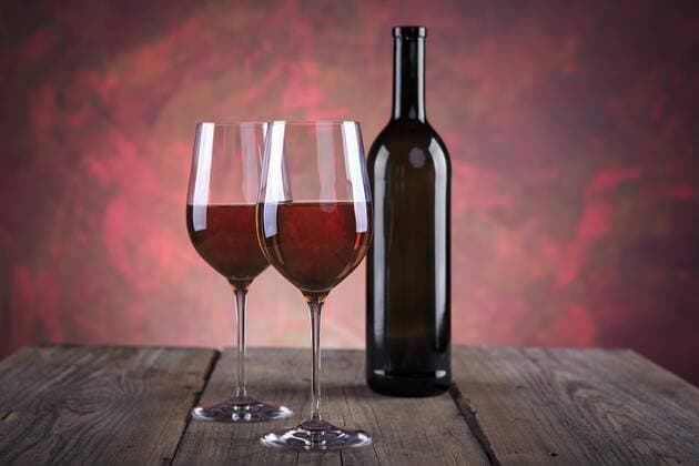Still life with wine bottle and wine glasses  VTF000424