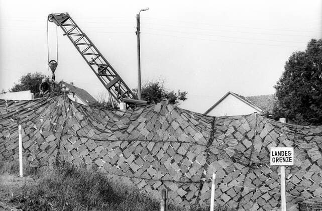 Bauarbeiten an der Grenzmauer um Görsdorf (DDR) in der Nähe von Rottenbach, Landkreis Coburg