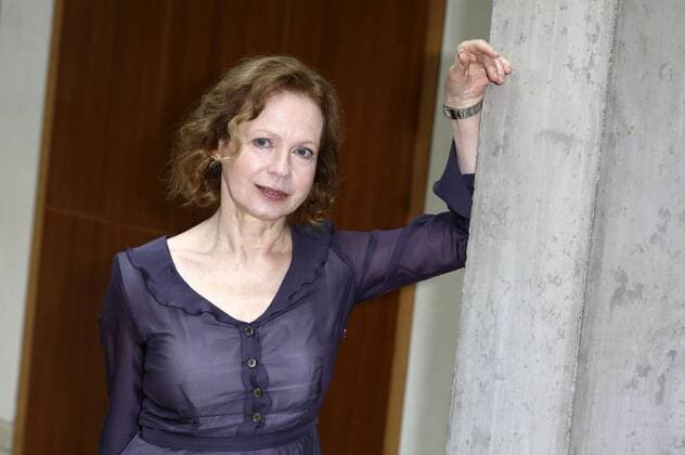 Renate Krössner beim Fototermin am Set der Fernsehserie Die Stadt und die Macht in der Landesvertretung Brandenburg. Berlin, 14.07.2015 Foto:xS.xGabschx xFuturexImage
