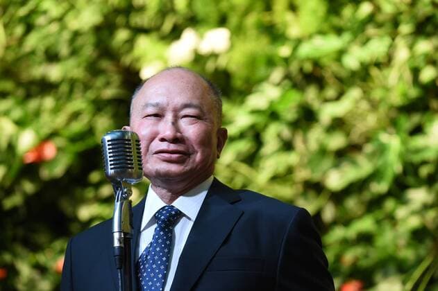 (150716) -- MOSCOW, July 16, 2015 -- The director John Woo attends the premiere of his movie The Crossing in Moscow, Russia, on July 16, 2015. The Crossing is officially screened in the cinemas of Russia on Thursday. ) RUSSIA-MOSCOW-THE CROSSING-JOHN WOO DaixTianfang 