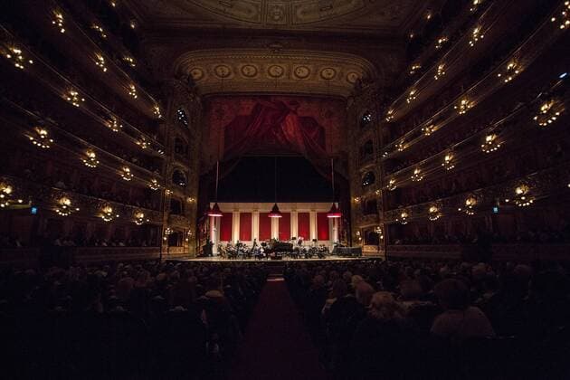 BUENOS AIRES, July 29, 2015 -- Argentinean musician and orchestra conductor Daniel Barenboim and pianist Martha Argerich perform at a concert held with the West-Eastern Divan Orchestra at the Colon Theater, in Buenos Aires, capital of Argentina, July 29, 2015. ) (jp) ARGENTINA-BUENOS AIRES-MUSIC-CONCERT MARTINxZABALA 