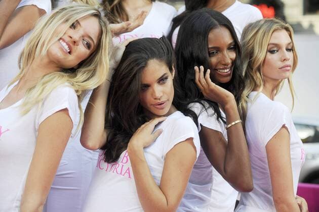 Martha Hunt, Sara Sampaio, Jasmine Tookes und Stella Maxwell beim Photocall zur Body by Victoria Kampagne mit den neuen Victoria s Secret Angels am Times Square. New York, 28.07.2015 Foto:xD.xVanxTinex xFuturexImage
