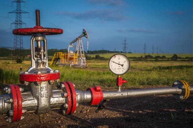 TATARSTAN, RUSSIA. AUGUST 8, 2015. An oil pump jack in the city of Almetyevsk. Yegor Aleyev TASS  TS0097FC