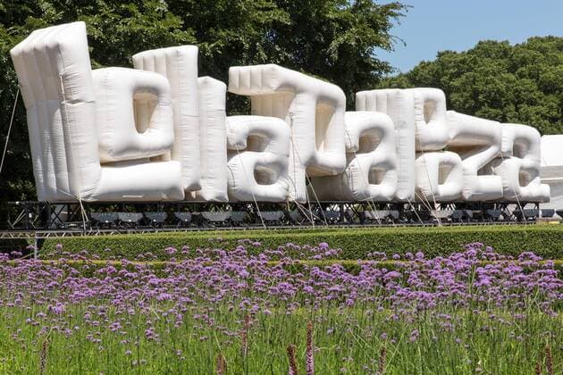July 31, 2015 - Chicago, Illinois, U.S - The large blowup balloon Lollapalooza sign welcomes fans to the 2015 Lollapalooza Music Festival at Grant Park in Chicago, Illinois Chicago U.S. - ZUMAs135