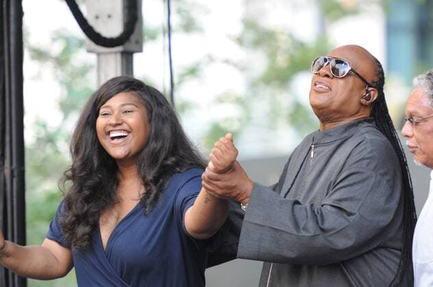 Aug. 17, 2015 - Philadelphia, Pennsylvania, U.S - Grammy nominated and Philadelphia native, JAZMINE SULLIVAN, performing with legendary singer songwriter, multiple Grammy Winner, STEVIE WONDER, at a surprise pop-up concert at Philadelphia s City Hall s Dilworth Park as part of him announcing his up coming tour stop in Philadelphia Philadelphia U.S. - ZUMArf1_