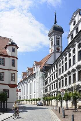 ehemalige Universität und Studienkirche Mariä Himmelfahrt in Dillingen an der Donau, Schwaben, Bayern, Deutschland model released