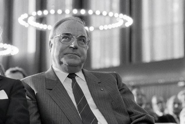 ca. 1991, DEU, Deutschland, Bonn, Dr. Helmut Kohl, Bundeskanzler der Bundesrepublik Deutschland in Bonn !AUFNAHMEDATUM GESCHÄTZT!