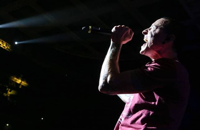 MOSCOW, RUSSIA. AUGUST 29, 2015. Lead vocalist Chester Bennington of the American rock band Linkin Park perform at Moscow s Olympiysky Arena. Vyacheslav Prokofyev TASS  TS00BE93