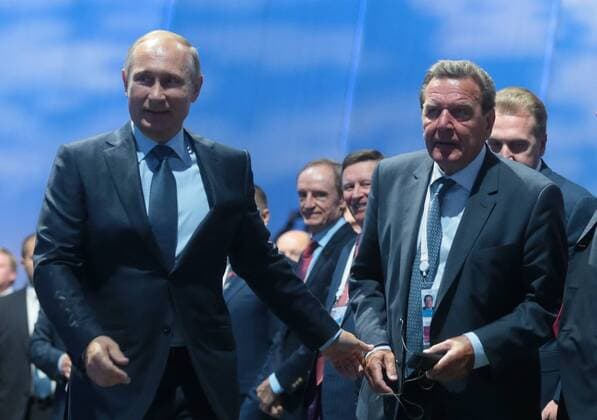 VLADIVOSTOK, RUSSIA. SEPTEMBER 4, 2015. Russia s President Vladimir Putin and Germany s Former Chancellor Gerhard Schroder (L-R front) attend the opening ceremony of the 2015 Eastern Economic Forum on Russky Island. Mikhail Metzel TASS  TS00CF09
