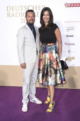 Pinar Atalay mit Begleitungv bei der Verleihung vom Deutschen Radiopreis 2015 im Schuppen 52. Hamburg, 03.09.2015 Foto:xU.xGlockmannx xFuturexImage