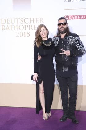Rea Garvey mit Schwester Margarita bei der Verleihung vom Deutschen Radiopreis 2015 im Schuppen 52. Hamburg, 03.09.2015 Foto:xU.xGlockmannx xFuturexImage