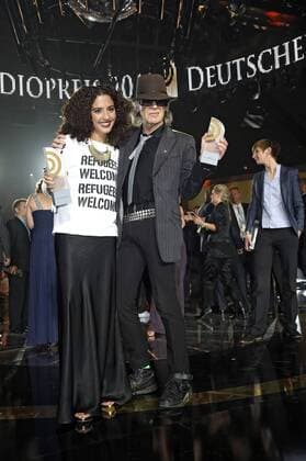 Siham El-Maimouni und Udo Lindenberg bei der Verleihung vom Deutschen Radiopreis 2015 im Schuppen 52. Hamburg, 03.09.2015 Foto:xU.xGlockmannx xFuturexImage