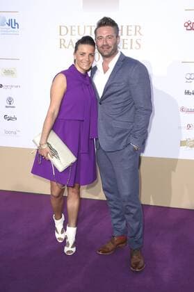 Sasha mit Partnerin Julia Röntgen bei der Verleihung vom Deutschen Radiopreis 2015 im Schuppen 52. Hamburg, 03.09.2015 Foto:xU.xGlockmannx xFuturexImage
