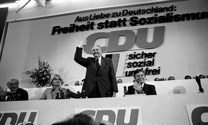 24. CDU Parteitag (vom 24.-26. Mai 1976 in Hannover). Im Foto: CDU Abgeordneter - Ludwig Erhard