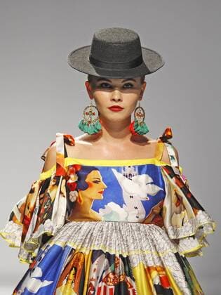 Sept. 5, 2015 - Kiev, Ukraine - A model presents a creation by Armenian designer VAHAN KHACHATRYAN during the Mercedes-Benz Kiev Fashion Days in Kiev,Ukraine,05 September 2015. The event presents Spring Summer 2016 collections by Ukrainian and international designers from 3 to 6 September. Kiev Ukraine - ZUMAg194