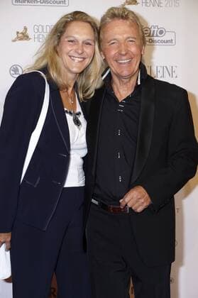 Hartmut Schulze-Gerlach mit Gattin Anja bei der Verleihung der 21. Goldenen Henne 2015 im Velodrom. Berlin, 05.09.2015 Foto:xJ.xQuinternx xFuturexImage