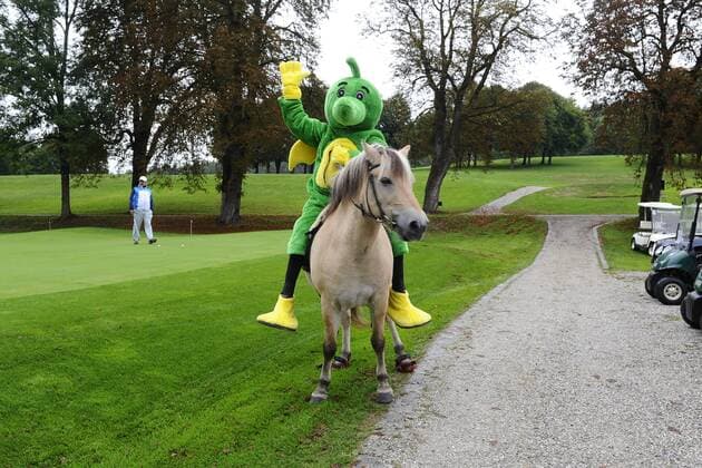 Feature Tabaluga auf Pferd 21. Tabaluga Golf Cup 2015 Benefiz, Charity Golf Golfclub Golfclub Tutzing b. München 05.September 2015