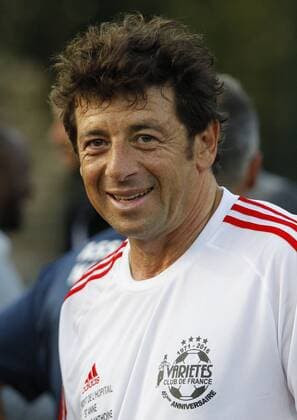 Patrick Bruel - Prominentenfussball mit Spielern aus Entertainment und Politik - Club Varietes vs Parlementaire - 08 09 2015 GwendolineLeGoff Panoramic 