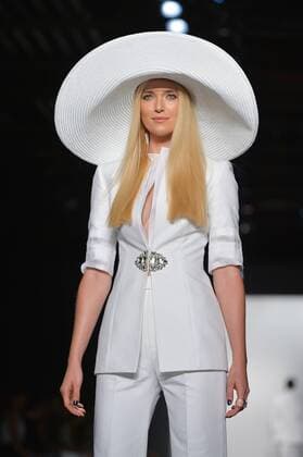 A model walks on the runway at the Zang Toi Fashion Show at IMG New York Fashion Week: The Shows Spring Summer 2016 Collections in New York City on September 11, 2015.  NYP20150911178 ANDREAxHANKS