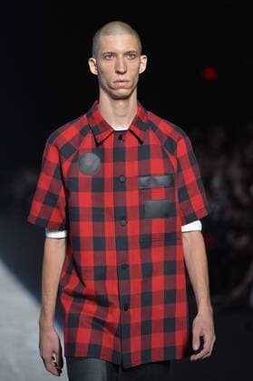 A model walks on the runway at the Alexander Wang Fashion Show at Pier 94 during New York Fashion Week Spring Summer 2016 Collections in New York City on September 12, 2015.  NYP20150912911 ANDREAxHANKS