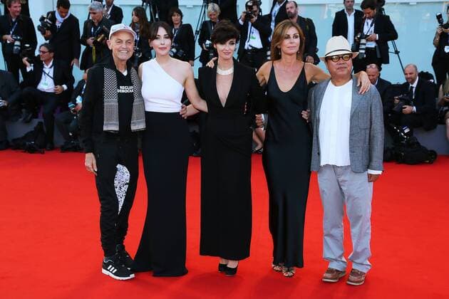 VENICE, ITALY - SEPTEMBER 12: Jonathan Demme, Anita Caprioli, Alix Delaporte, Paz Vega and Fruit Chan attend The Closing Ceremony Red Carpet during 72nd Venice Film Festival at Palazzo Del Cinema on September 12, 2015 in Venice, Italy. markxcape