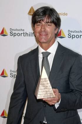 Joachim Jogi Löw bei der Verleihung der Goldenen Sportpyramide 2015 in der Handelskammer. Hamburg, 12.09.2015 Foto:xgbrcix xFuturexImage