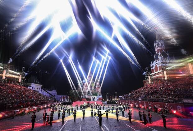 MOSCOW, RUSSIA. SEPTEMBER 13, 2015. Fireworks go off over Moscow s Red Square during the closing ceremony for the 2015 Spasskaya Tower International Military Music Festival. Sergei Bobylev TASS  TS00DA13