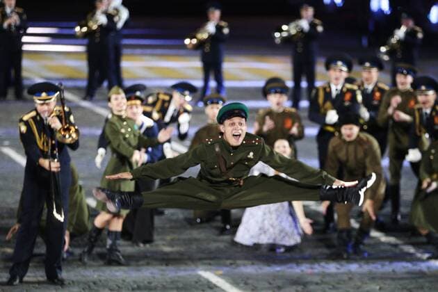 MOSCOW, RUSSIA. SEPTEMBER 13, 2015. The closing ceremony for the 2015 Spasskaya Tower International Military Music Festival in Moscow s Red Square. Sergei Bobylev TASS  TS00D9D8